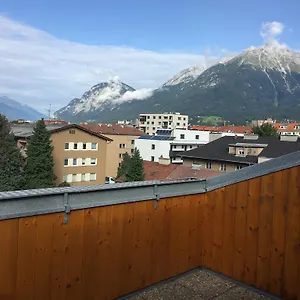 Binders Budget City-mountain Rakousko