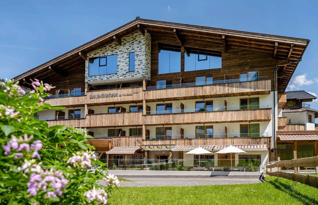 Hotel Das Zwolferhaus Saalbach-Hinterglemm