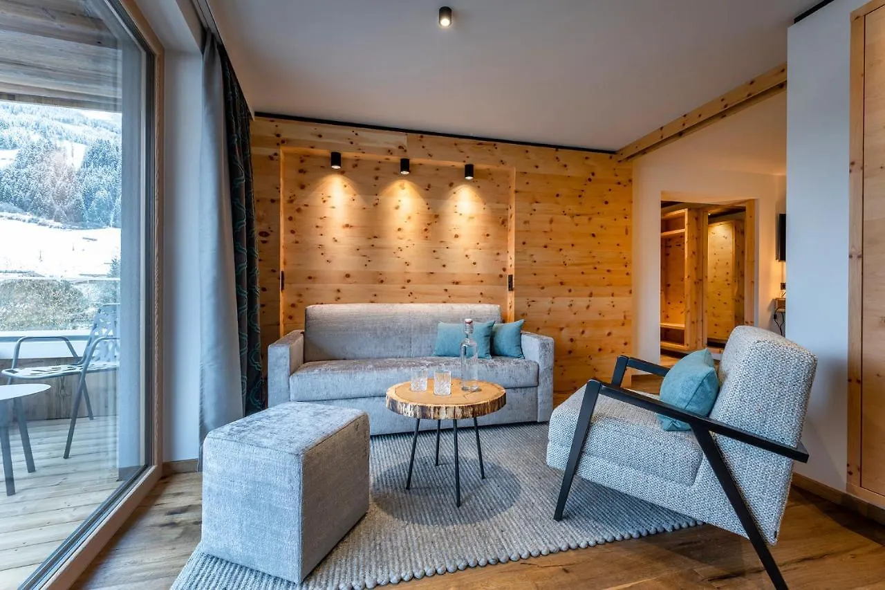 Hotel Das Zwolferhaus Saalbach-Hinterglemm