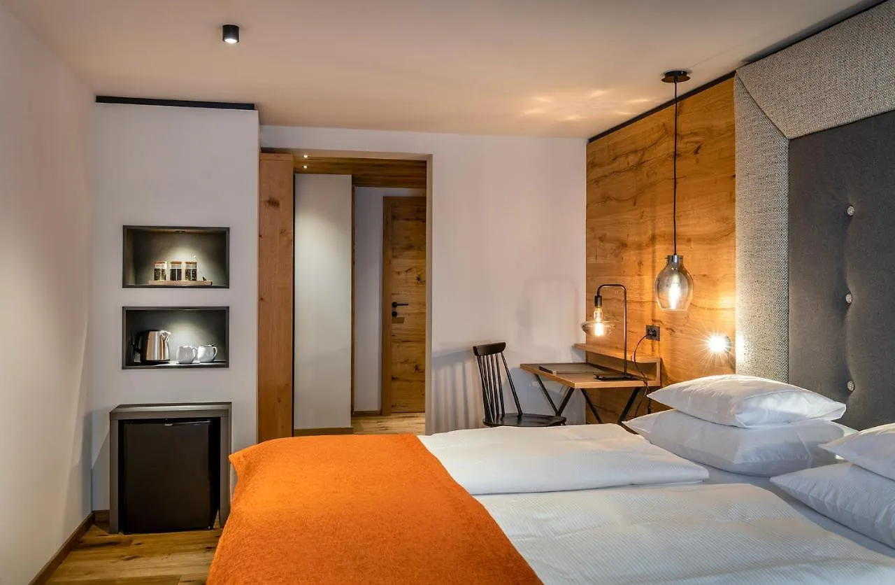 Hotel Das Zwolferhaus Saalbach-Hinterglemm