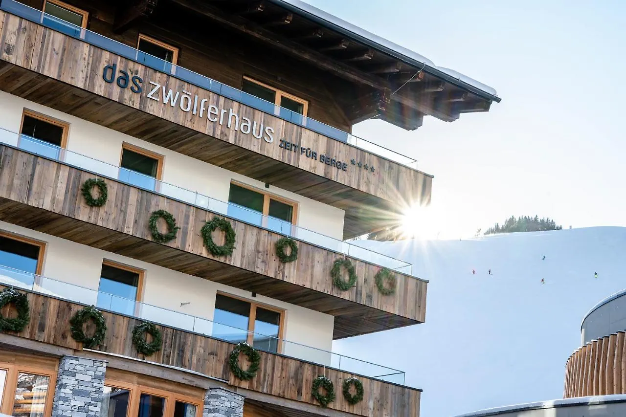 Hotel Das Zwolferhaus Saalbach-Hinterglemm